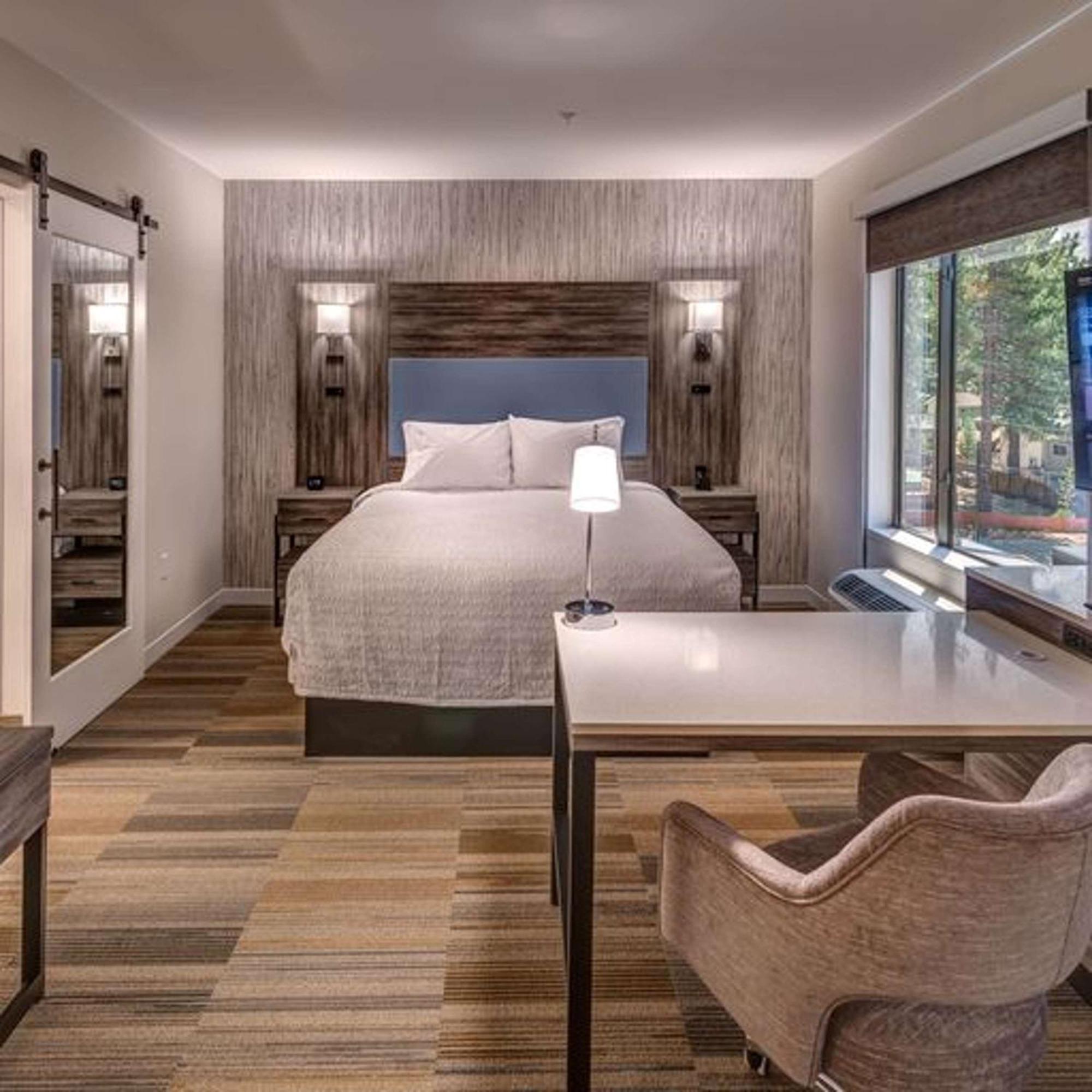 Hampton Inn & Suites サウス・レイクタホ エクステリア 写真
